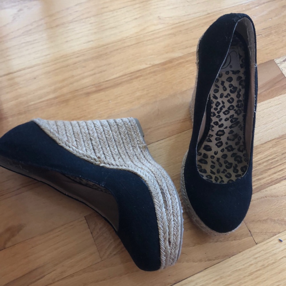 Wedges - Picture 5 of 12